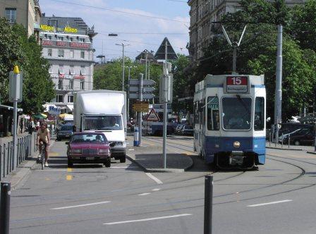 Zurich tram given priority over traffic on Limmatquai. Source: Andrew Nash, 2002